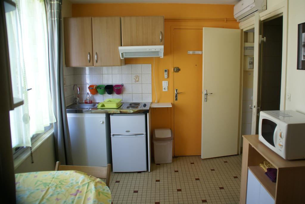 Au Coeur De Bourg Csm Apartamento Courseulles-sur-Mer Quarto foto